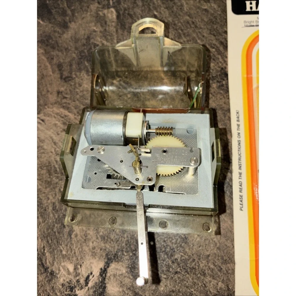 Vintage NEW Konrad Bihl 240/26 Clock Movement UNTESTED Western Germany